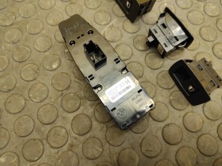 Блок стеклоподъемников, ориг. номер 61319208111, BMW