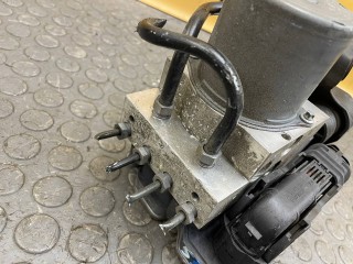 Блок ABS, ориг. номер A2124310448, Mercedes-Benz