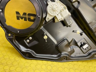 Стеклоподъемник, ориг. номер A1647300479, Mercedes-Benz