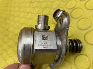 Насос топливный ТНВД, ориг. номер A2700700501, Mercedes-Benz
