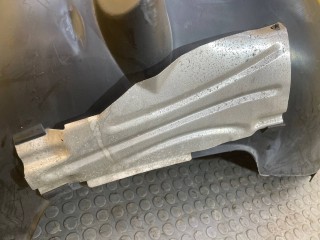 Подкрылок, ориг. номер A1638840822, Mercedes-Benz