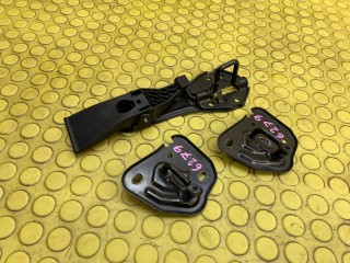 Ответные части замков капота, ориг. номер 4G0823480, AUDI A6 2011-2014