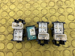 Кнопки стеклоподъемников, ориг. номер 8481006030, TOYOTA TUNDRA 2002-2007