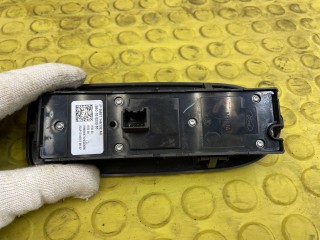 Кнопки стеклоподъемников, ориг. номер A001, FORD KUGA 2008-2013