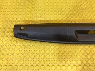 Накладка проема багажника, ориг. номер 98133886ZD, Peugeot 308 2013-2017