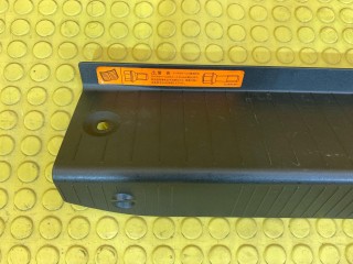 Накладка проема багажника, ориг. номер A2216900441, Mercedes-Benz S-Class 2002-2005
