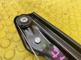 Стеклоподъемник, ориг. номер 51357281883, BMW 116i
