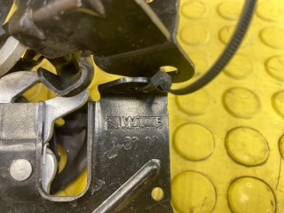 Замки капота, ориг. номер 51237242549, BMW 116i