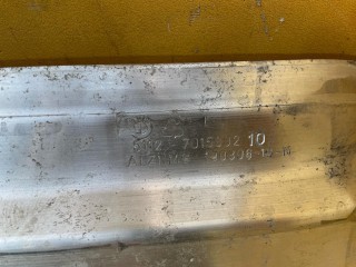 Усилитель бампера, ориг. номер 51127015002, BMW 745i