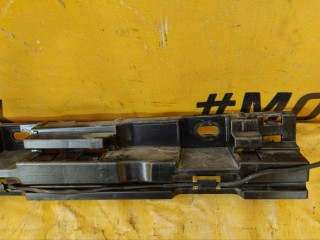 Кронштейны порогов, ориг. номер 51777184777, BMW 523i