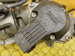Моторчик рулевой колонки, ориг. номер 7806434138, BMW 523i