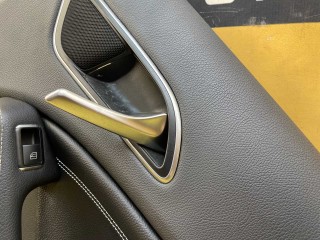 Обшивки дверей, ориг. номер A1767301300, Mercedes-Benz