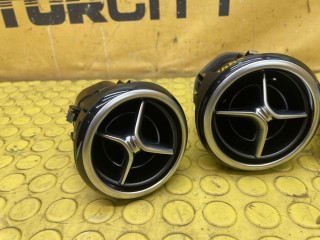 Дефлекторы салона, ориг. номер A2468304100, Mercedes-Benz B 180