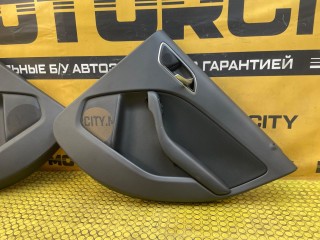 Обшивки дверей, ориг. номер A2467300562, Mercedes-Benz B 180