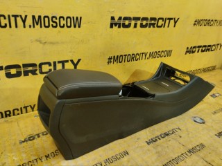 Центральная консоль, ориг. номер A1766801350, Mercedes-Benz B 180