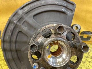 Кулак поворотный, ориг. номер A2463320200, Mercedes-Benz B 180