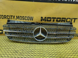 Решетка радиатора, ориг. номер A6398800285, Mercedes-Benz V-Class