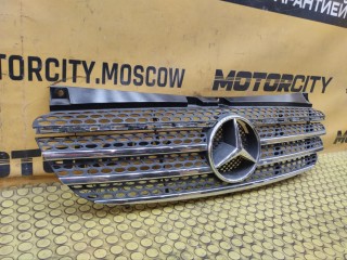 Решетка радиатора, ориг. номер A6398800285, Mercedes-Benz V-Class