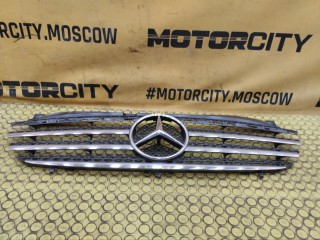 Решетка радиатора, ориг. номер A6398800285, Mercedes-Benz V-Class
