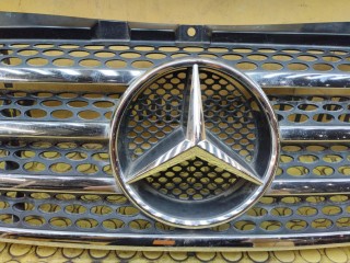 Решетка радиатора, ориг. номер A6398800285, Mercedes-Benz V-Class