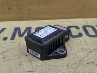 Датчик ускорения, ориг. номер A0025426618, Mercedes-Benz V-Class