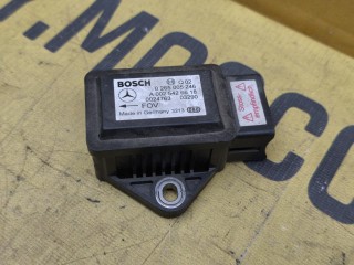 Датчик ускорения, ориг. номер A0025426618, Mercedes-Benz V-Class