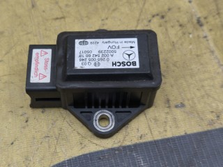 Датчик ускорения, ориг. номер A0025426618, Mercedes-Benz V-Class