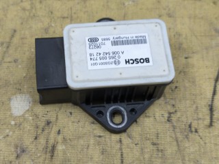 Датчик ускорения, ориг. номер A0065424218, Mercedes-Benz V-Class