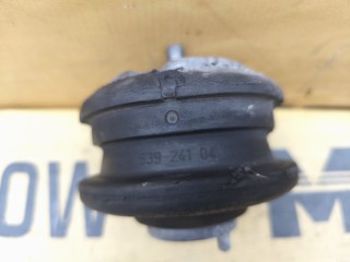 Подушка двигателя, ориг. номер A6392410413, Mercedes-Benz V-Class