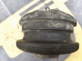 Подушка двигателя, ориг. номер A6392410413, Mercedes-Benz V-Class