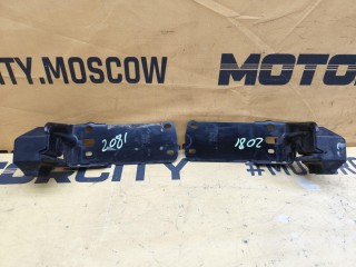 Кронштейны радиатора, ориг. номер 51647117811, BMW 323i 2001-2006