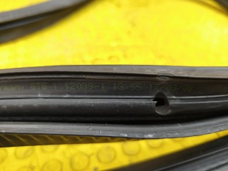 Уплотнители дверей, ориг. номер A4517210780, SMART FORTWO 2006-2010