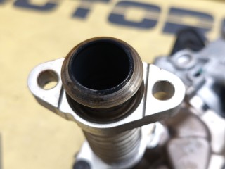 Клапан EGR, ориг. номер 11718515891, BMW Gran Tourer