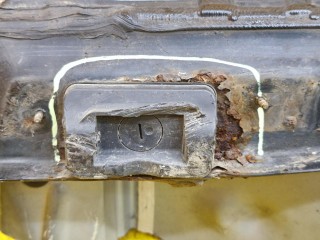 Порог металл, ориг. номер A2516301940, Mercedes-Benz R-class 2005-2007
