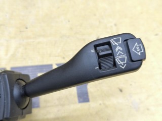 Переключатель подрулевой, ориг. номер 61318379091, BMW 528i