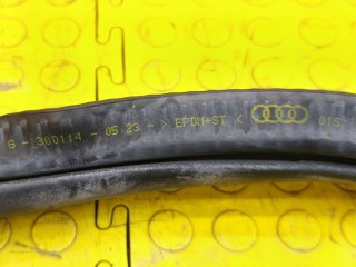 Уплотнители дверей, ориг. номер 8K0831721F, AUDI A4 2011-2015