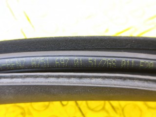 Уплотнители дверей, ориг. номер A2516970151, Mercedes-Benz R-class 2005-2007