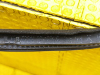 Уплотнители дверей, ориг. номер A2516970151, Mercedes-Benz R-class 2005-2007