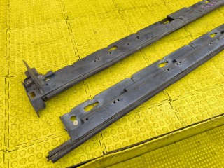 Пороги декоративные, ориг. номер EG2151P40, MAZDA CX-7 2006-2009