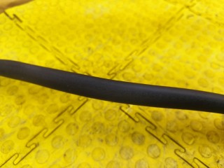 Уплотнитель подкапотный, ориг. номер 51767211926, BMW 640i