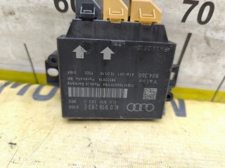 Блок парктроника, ориг. номер 4L0919283E, AUDI Q7 2009-2015
