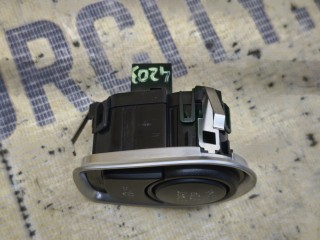Кнопка Start stop, ориг. номер 61319250734, BMW 320i