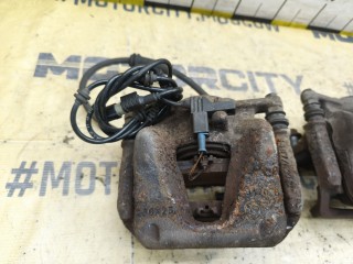 Суппорта, ориг. номер A0004216381, Mercedes-Benz B 180