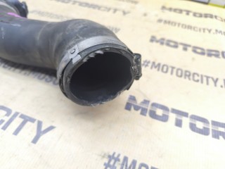Патрубок интеркулера, ориг. номер 13717597588, BMW 118i