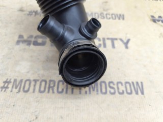 Патрубок воздушный, ориг. номер 13717597586, BMW 118i