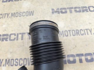 Патрубок воздушный, ориг. номер 13717597586, BMW 118i