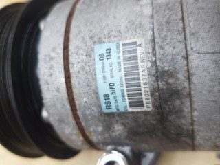 Компрессор кондиционера, ориг. номер 68021637AF, CHRYSLER 300C 2011-2015