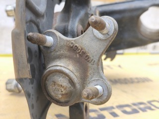 Кулак поворотный, ориг. номер 1K0407255AA, VOLKSWAGEN Tiguan 2006-2011