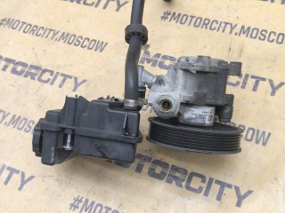Насос ГУР, ориг. номер A0054662401, Mercedes-Benz V-Class 2010-2014