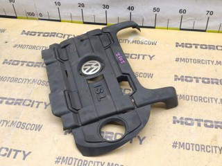 Крышка двигателя, ориг. номер 03C103925BR, VOLKSWAGEN Sharan 2010-2015